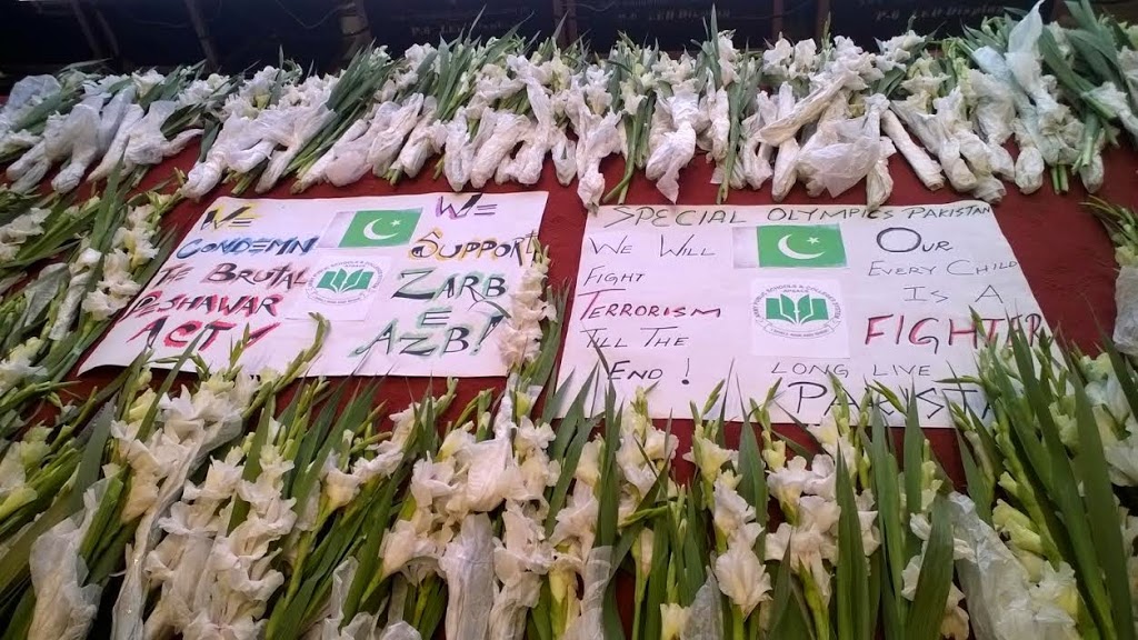 Mall Memorial Honors Victims Of Pakistani School Attack, Condemns Taliban