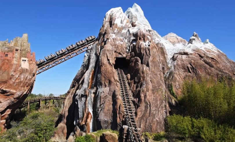 https://youthjournalism.org/wp-content/uploads/2019/09/expedition-everest-810x490.jpg
